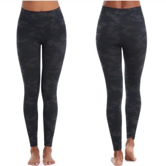 SPANX Black Camo Leggings Size M - Picture 3 of 12
